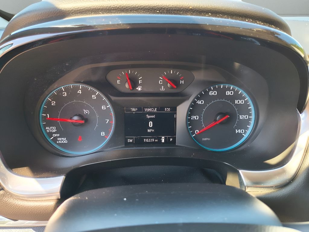 Used 2020 Summit White Chevrolet LS image 20