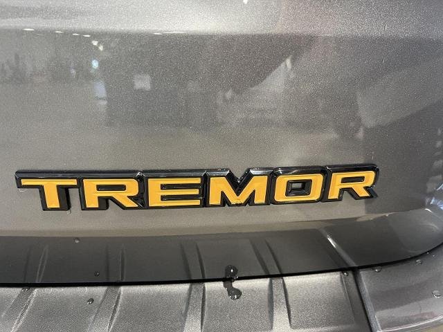 New 2026 Carbonized Gray Metallic Ford Tremor® image 30