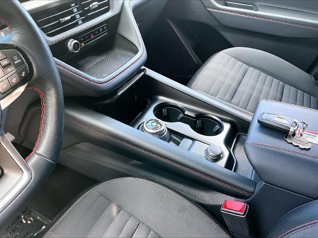 Used 2025 Black Metallic Ford ST-Line image 21