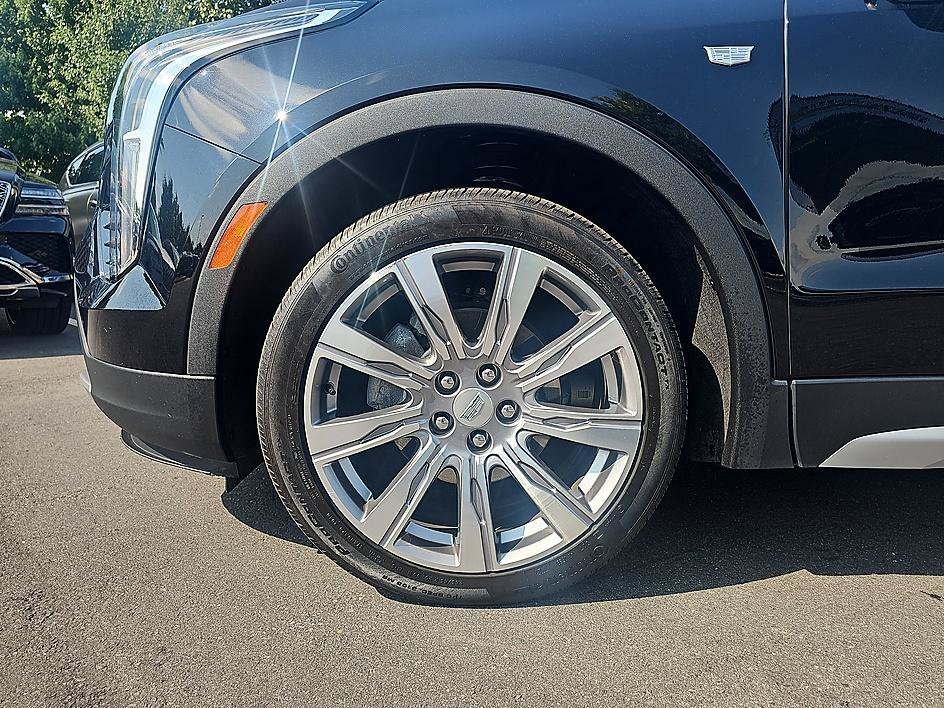Used 2023 Stellar Black Metallic Cadillac AWD Premium Luxury image 9