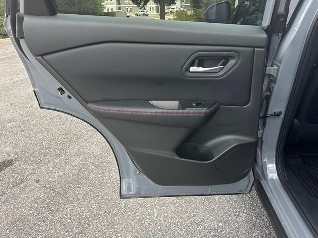 Used 2025 Gray Nissan Rock Creek image 16