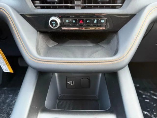 2026 Ford Explorer Tremor - Photo 26