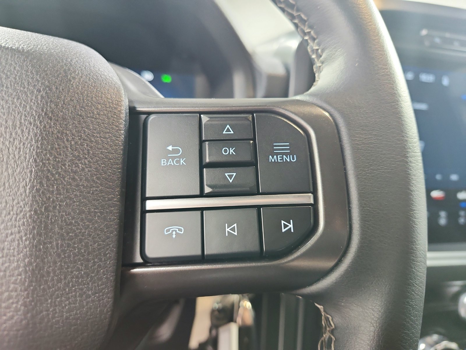 Used 2024 Gray Ford XLT image 24