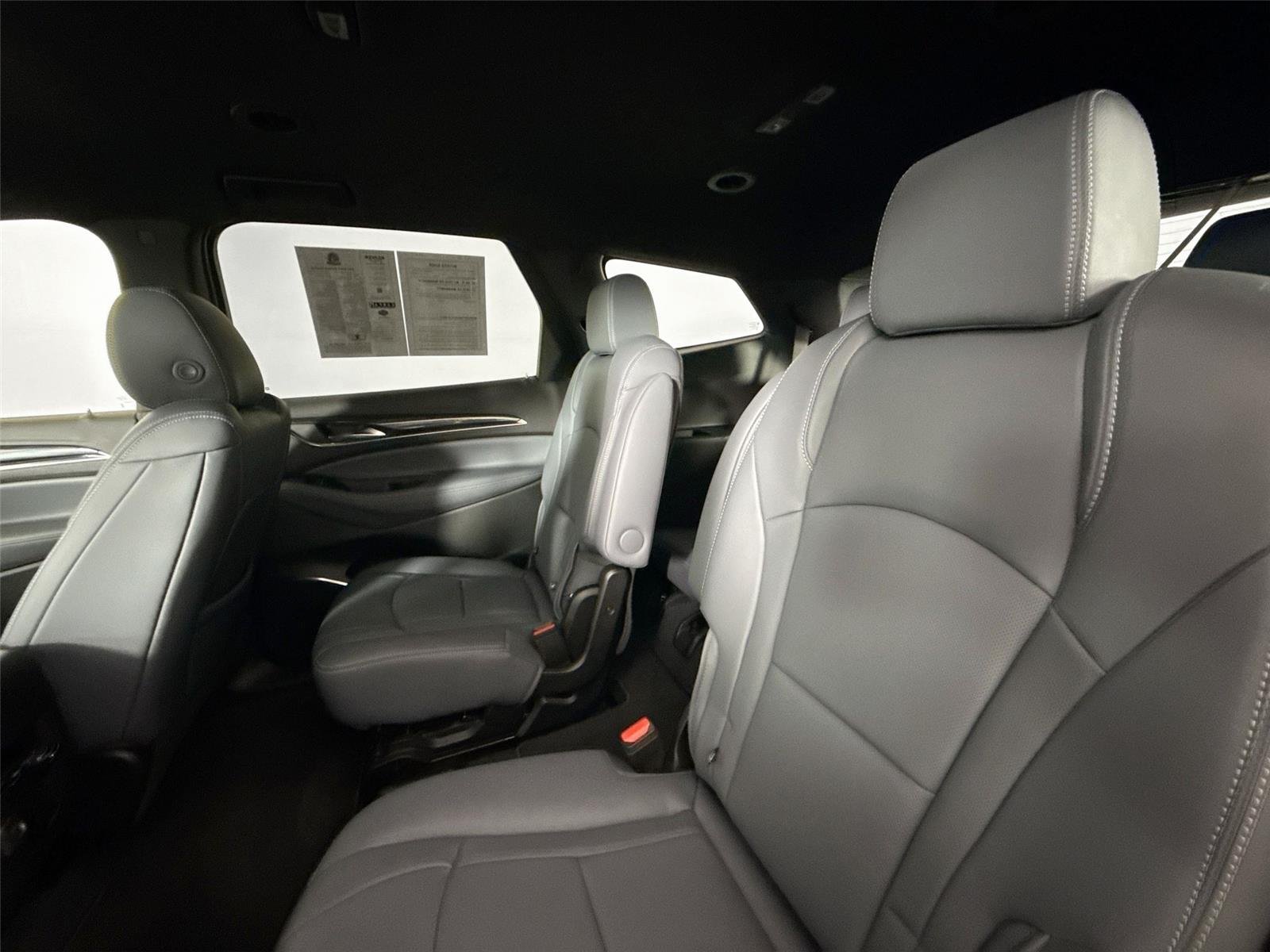 2024 Buick Enclave Essence - Photo 29