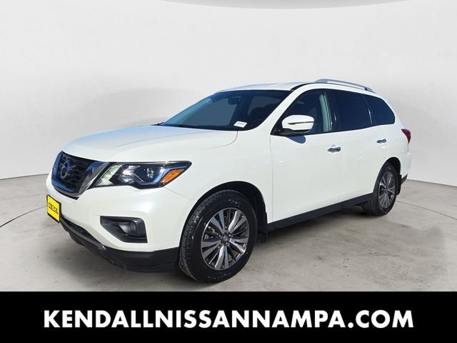 2017 Nissan Pathfinder SV