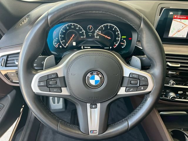 Used 2019 Black BMW 540i image 12