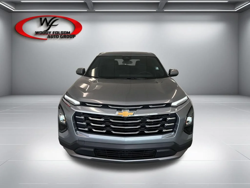 New 2027 Sterling Gray Metallic Chevrolet LT image 2