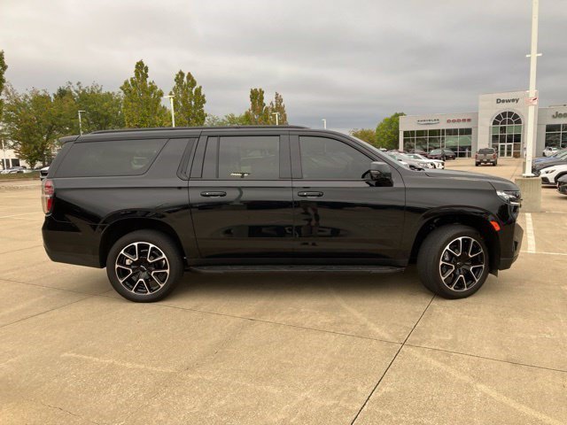 Used 2024 Black Chevrolet RST image 4