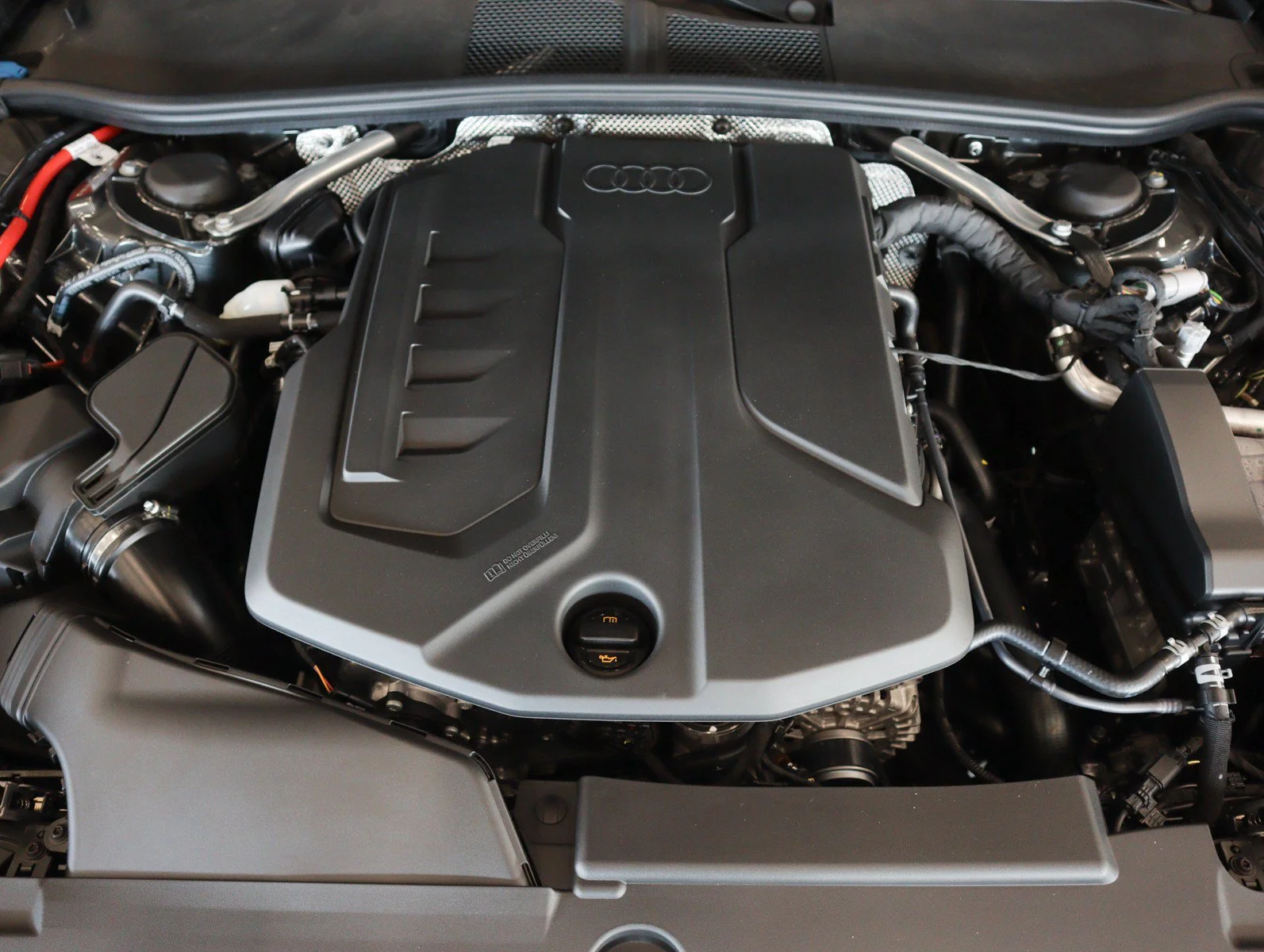 New 2026 Daytona Gray Pearl Effect Audi Premium Plus image 4