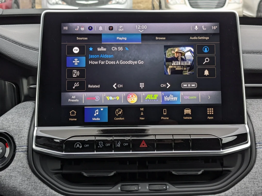 New 2026 Black Jeep North - - 4x4 - Heated Seats & Steering - Power Liftgate - 10.1  Display - Keyless Entry & More! image 20