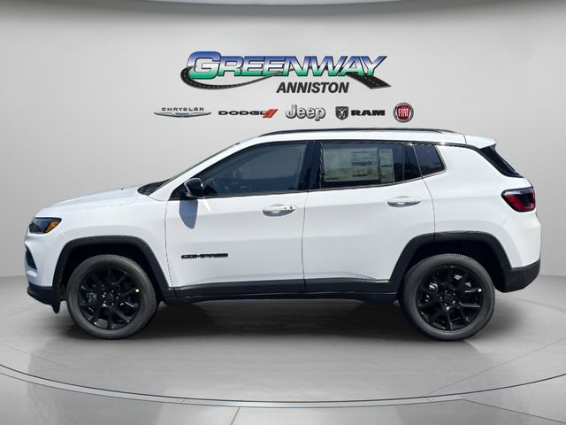 New 2026 Bright White Clearcoat Jeep Latitude Altitude image 4