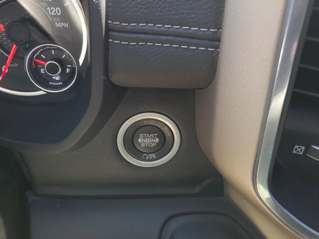 Used 2024 White Ram Laramie image 27