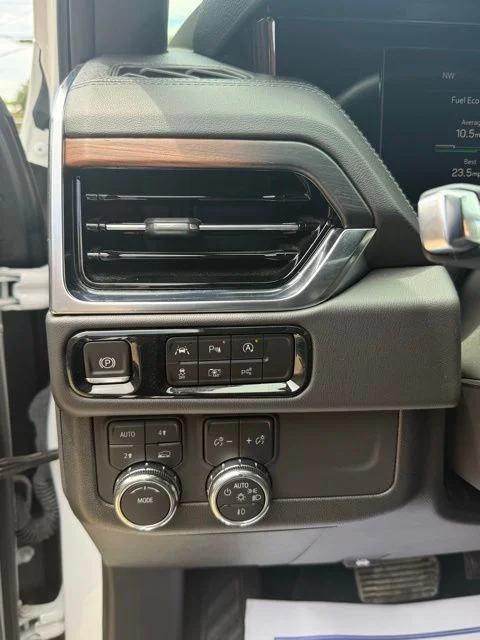 Used 2025 Summit White GMC Denali image 11