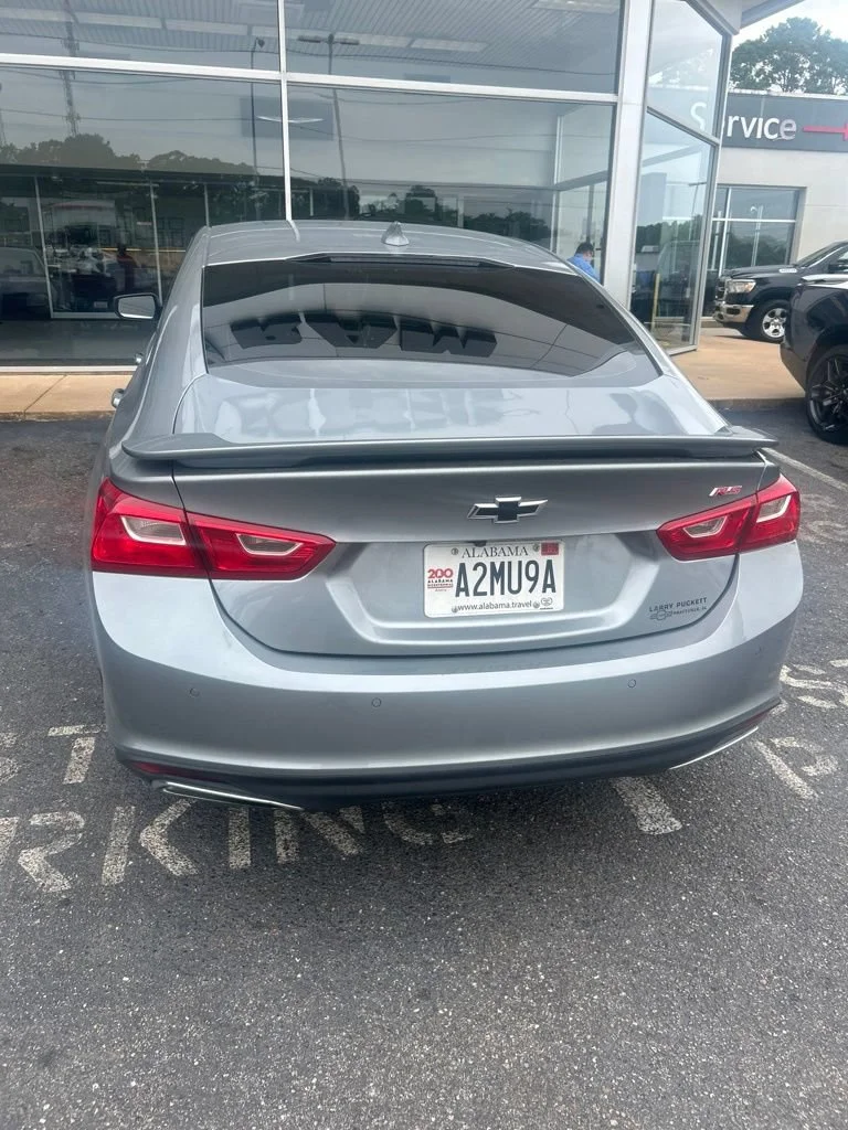 Used 2025 Sterling Gray Metallic Chevrolet RS image 5