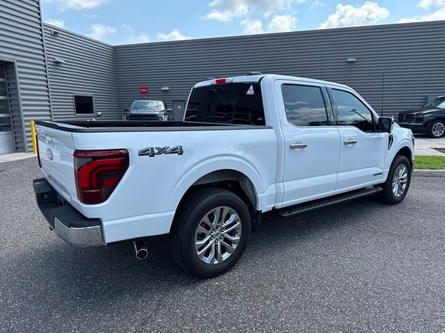 Used 2025 Oxford White Ford Lariat image 6