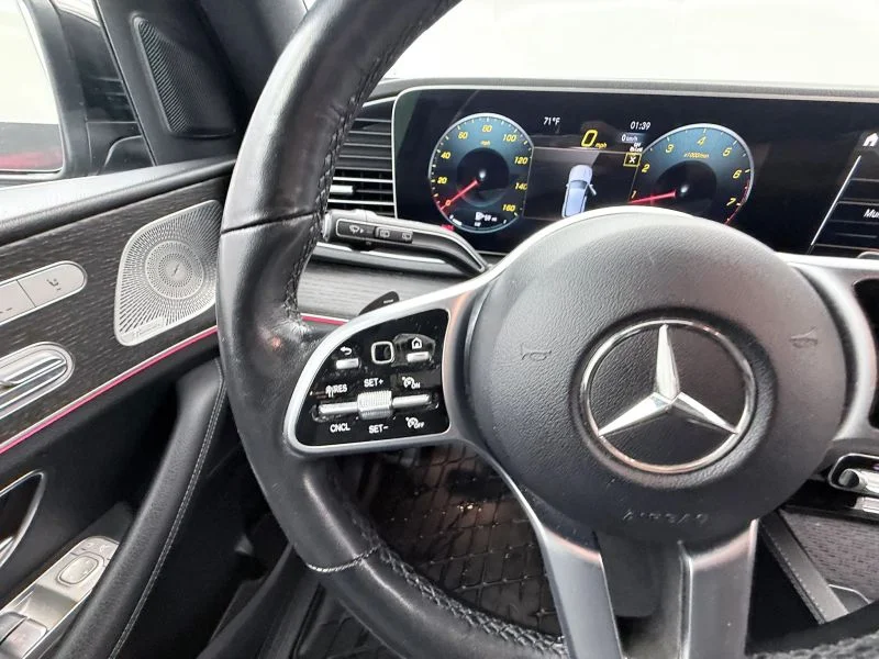Used 2023  Mercedes-Benz GLE 350 4MATIC® Sport Utility 4D image 16