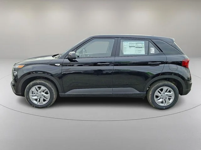 New 2026 Black Hyundai SE image 4