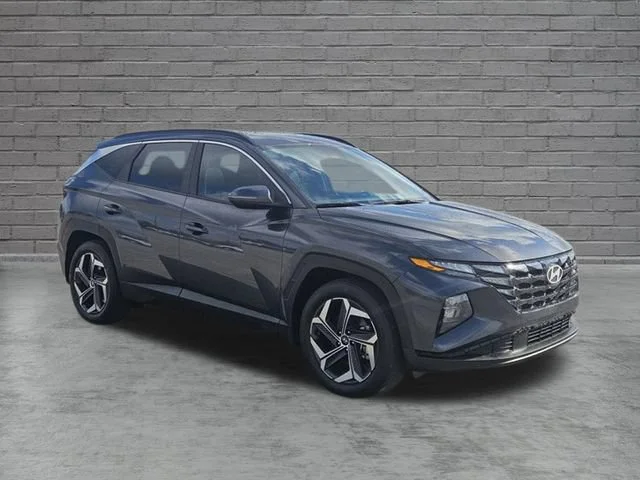 Used 2023 Gray Hyundai SEL image 7