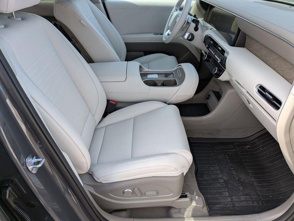New 2026 Gray Hyundai Limited AWD image 33