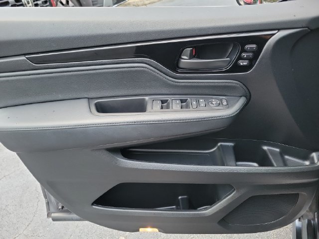 2025 Honda Odyssey Touring - Photo 21