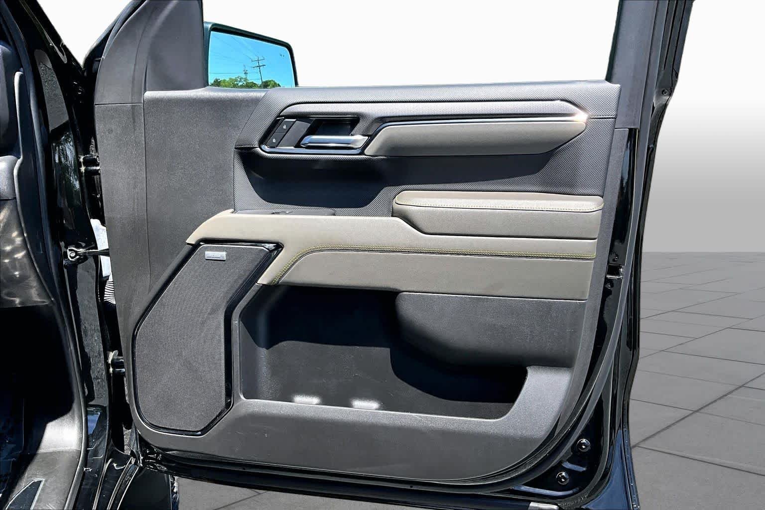 Used 2024 Black Chevrolet ZR2 image 23