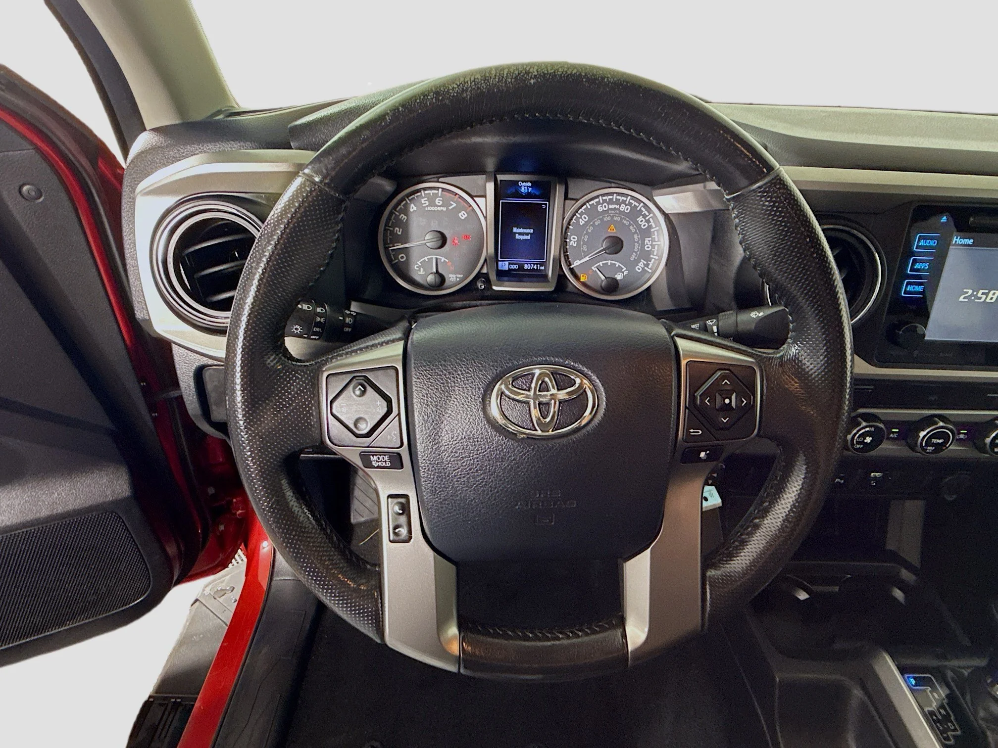Used 2017 Barcelona Red Metallic Toyota SR5 image 9