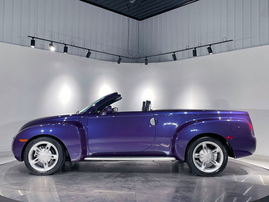 2004 Chevrolet SSR LS - Photo 8