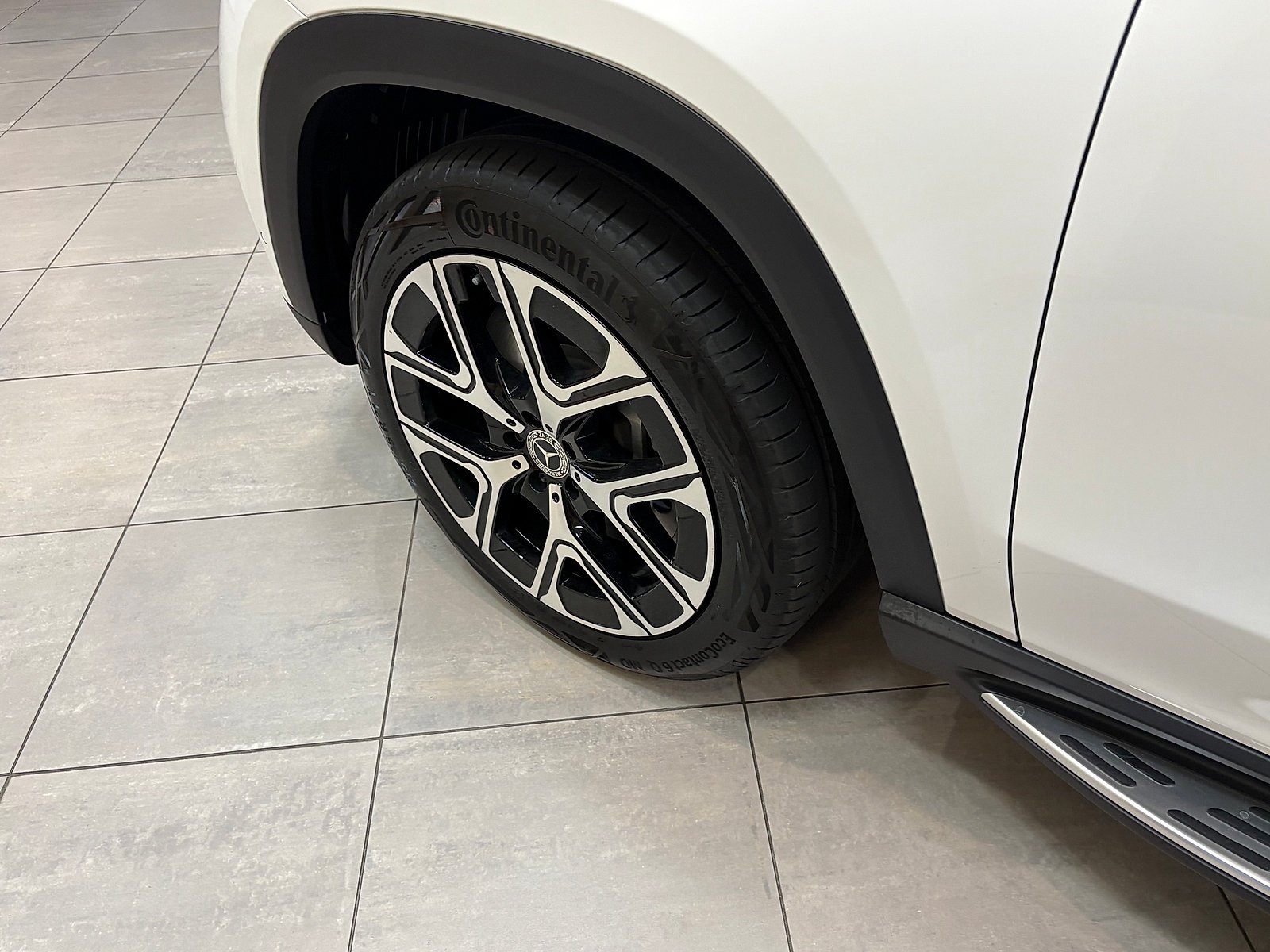 New 2027 Polar White Mercedes-Benz GLS 450 image 37