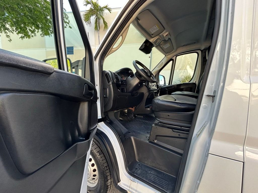 Used 2023 White Ram High Roof image 9