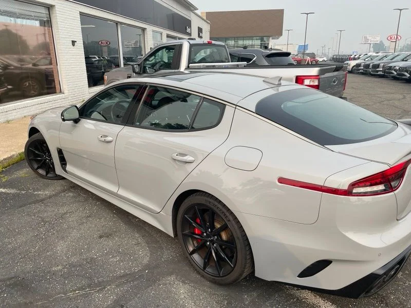 Used 2022 White Kia GT2 image 3