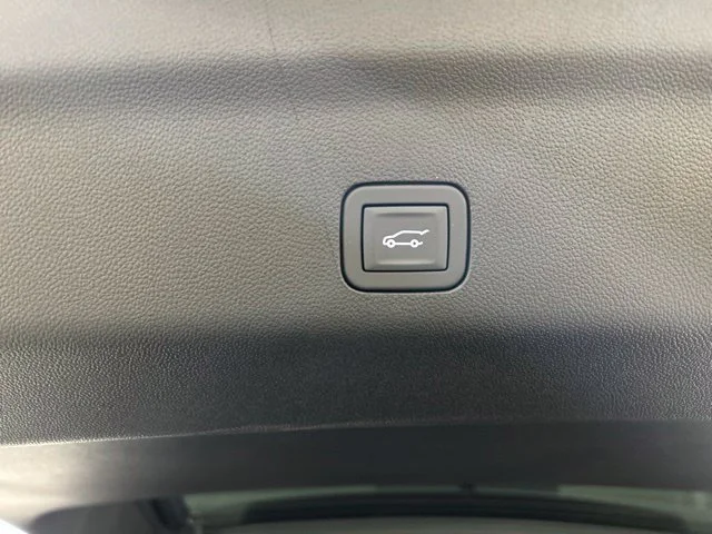 New 2026 Galactic Gray Metallic Cadillac Luxury image 38