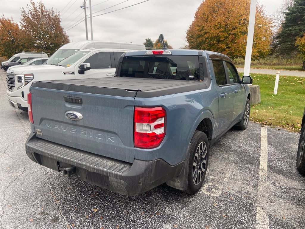 New 2024 Azure Gray Metallic Ford Lariat image 5