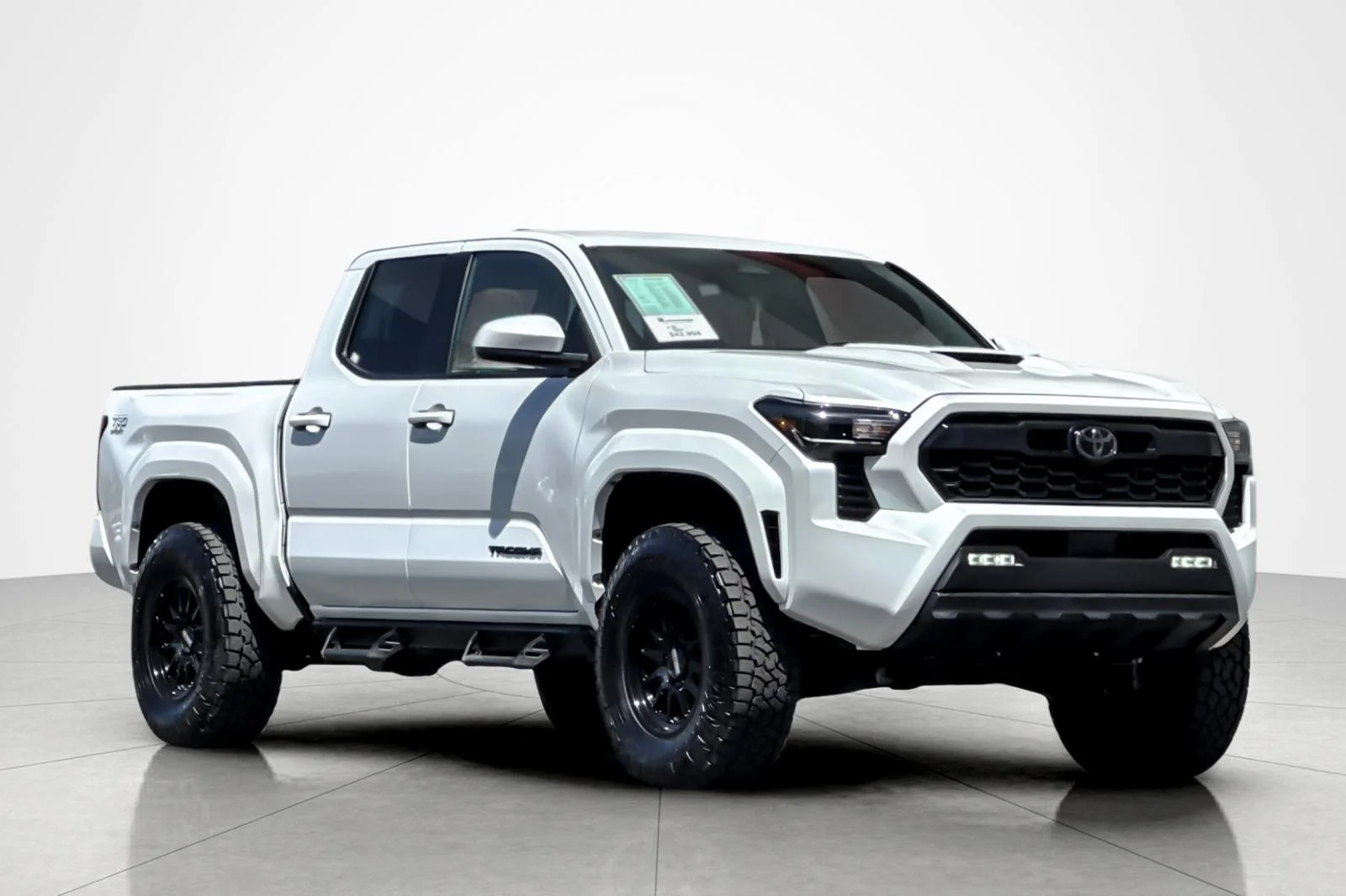 Certified Used 2025 Wind Chill Pearl Toyota TRD Sport image 7