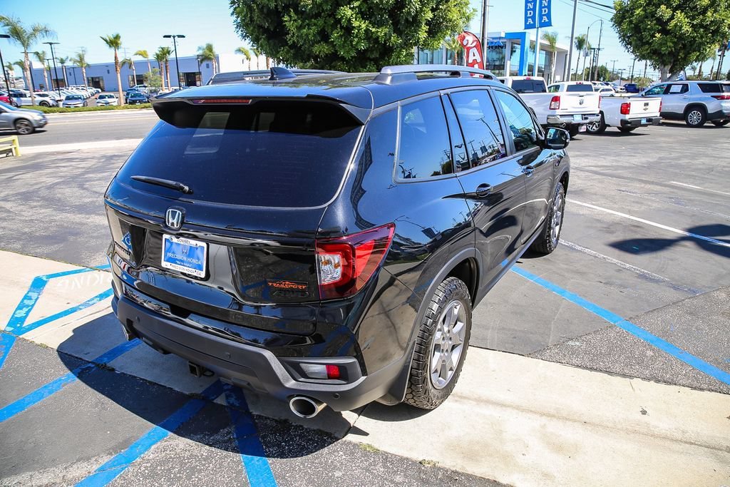 Certified Used 2024 Crystal Black Pearl Honda AWD TRAILSPORT image 35