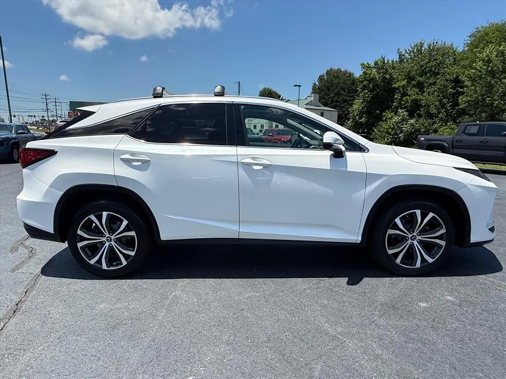 Used 2020 White Pearl Lexus 350 image 8