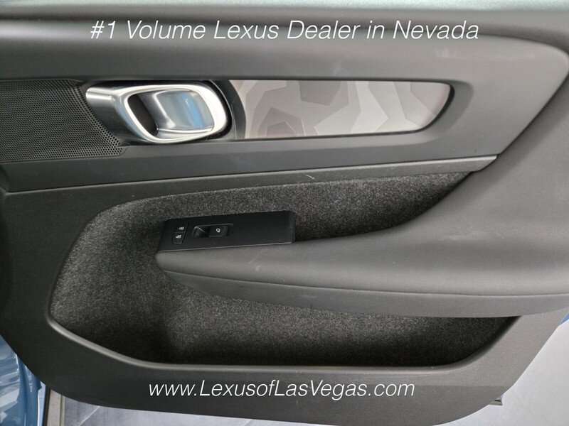 Used 2023 Fjord Blue Metallic Volvo Twin Plus image 25