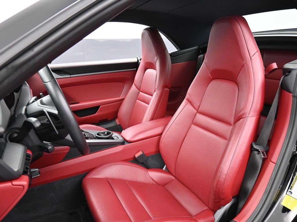 2020 Porsche 911 S Cabriolet photo 4