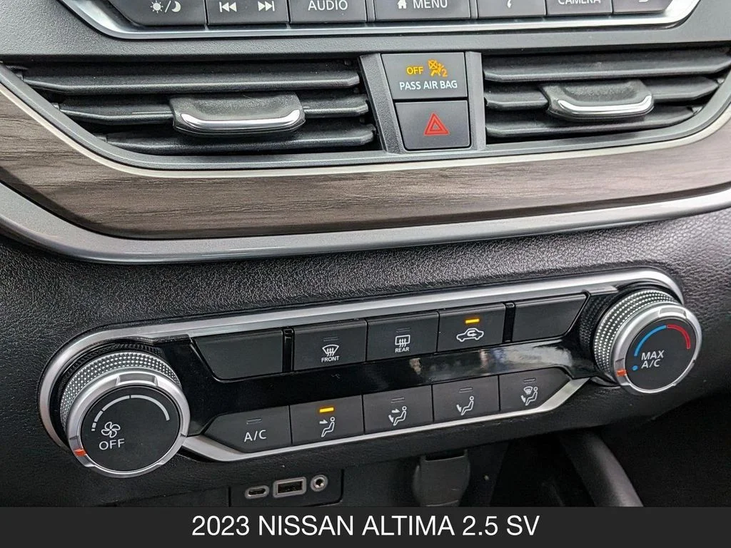 Used 2023 Gray Nissan 2.5 SV image 22