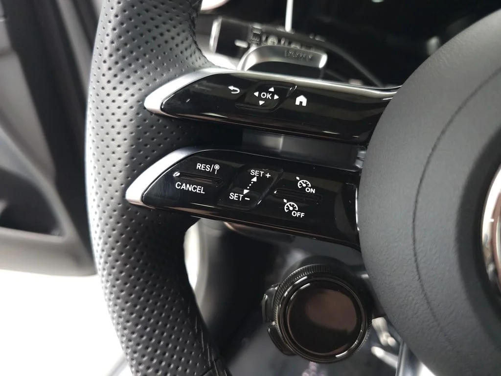 Used 2026  Mercedes-Benz GLC 43 AMG® image 10