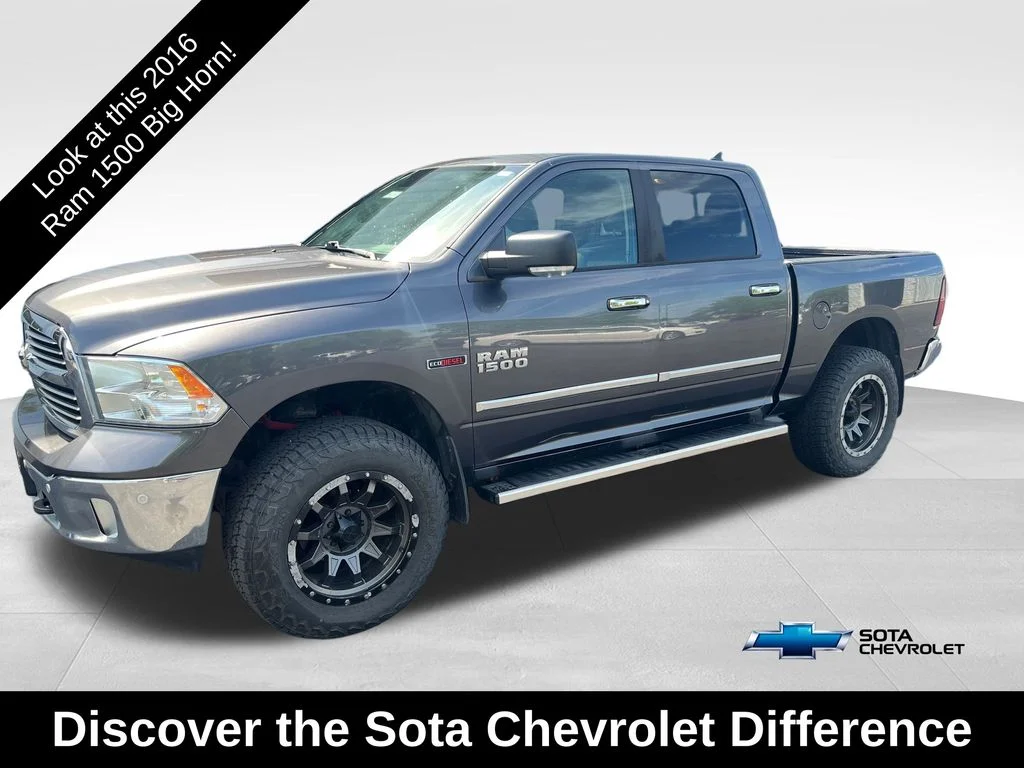 2016 RAM 1500 Big Horn 4x4 Crew Cab 5'7's photo