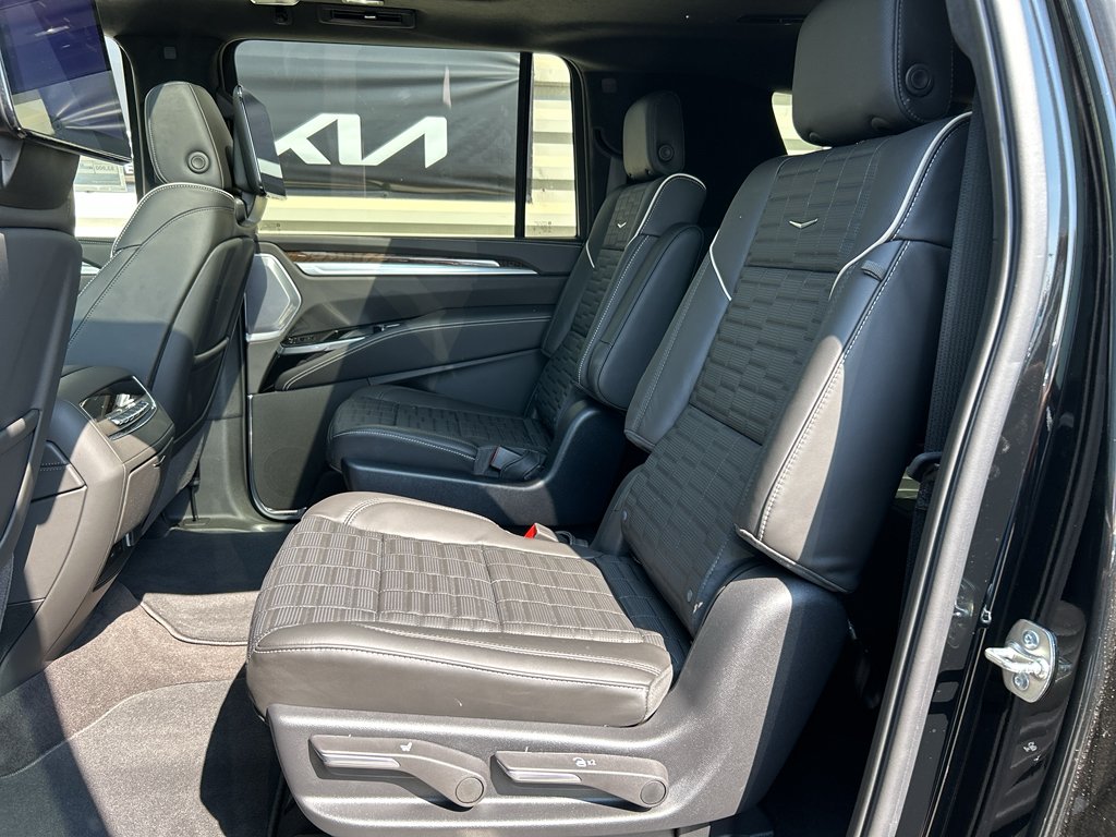 2026 Cadillac Escalade ESV Platinum Sport - Photo 12