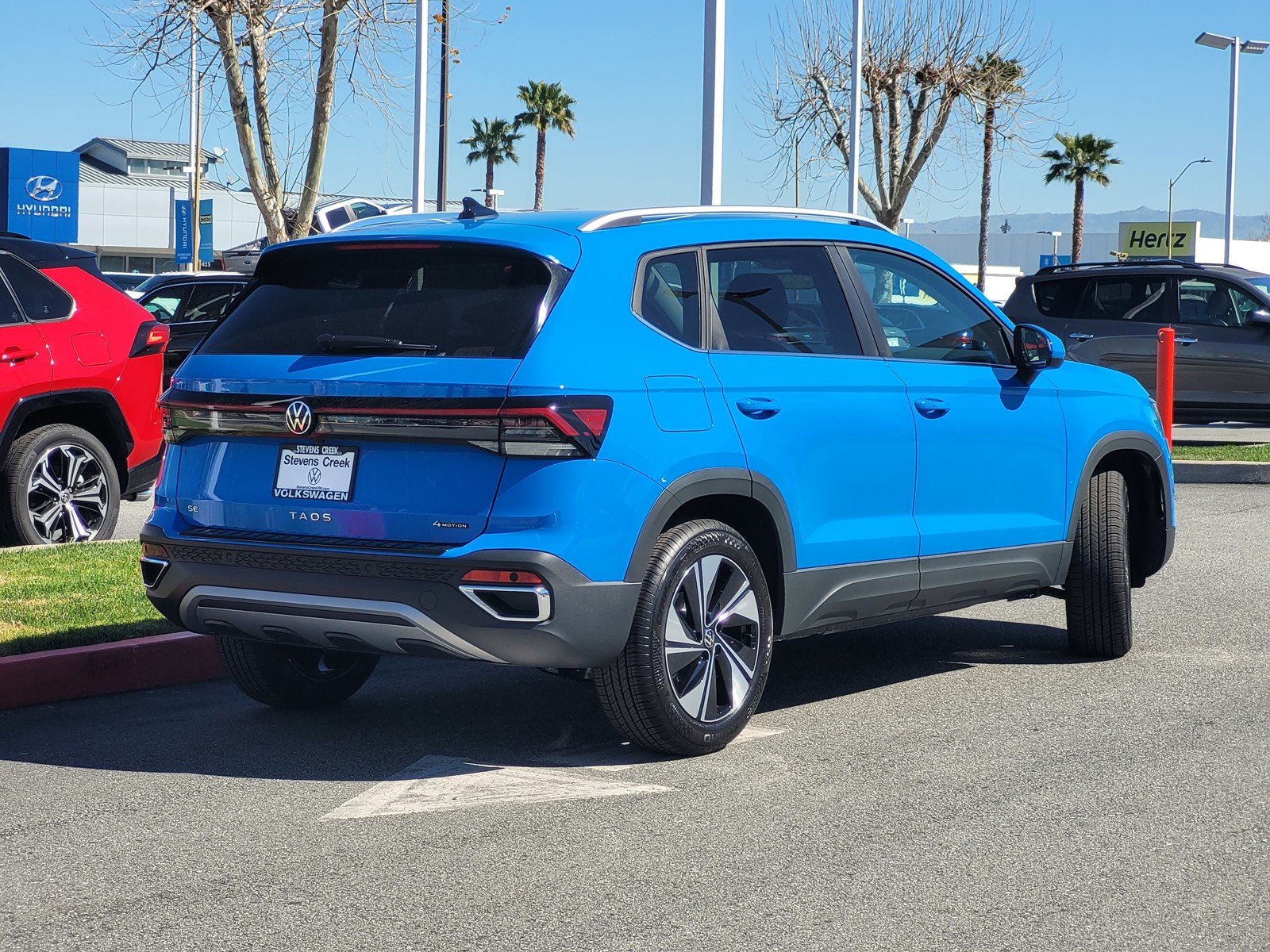 New 2026 Blue Volkswagen 1.5T SE image 4