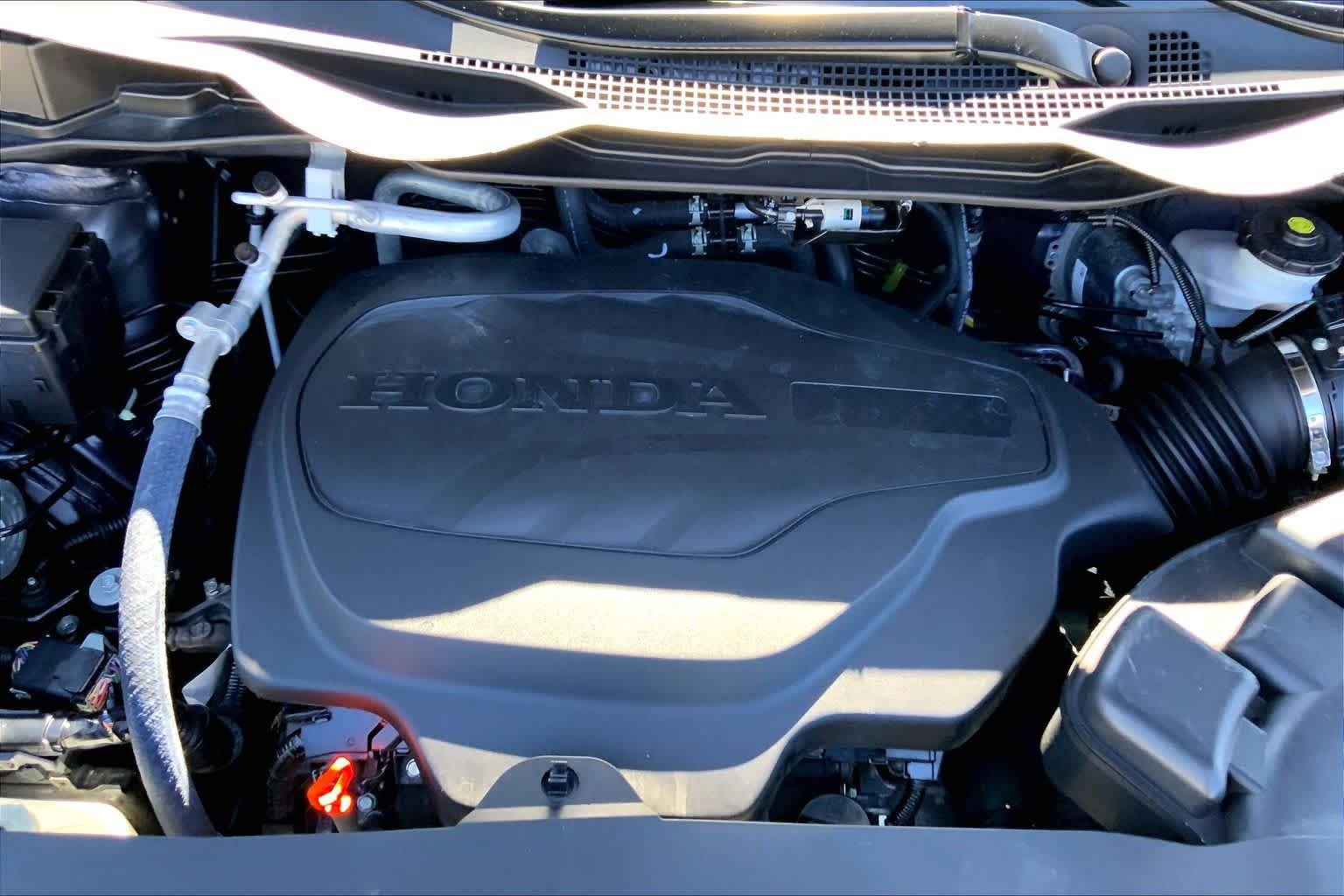 Used 2025 Smoke Blue Pearl Honda EX-L image 30