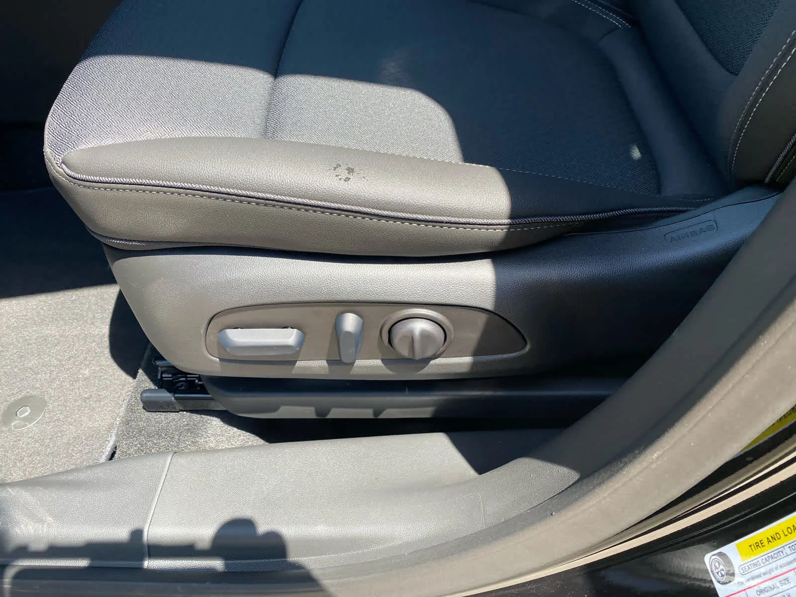 New 2026 Ebony Twilight Metallic Buick Preferred image 9