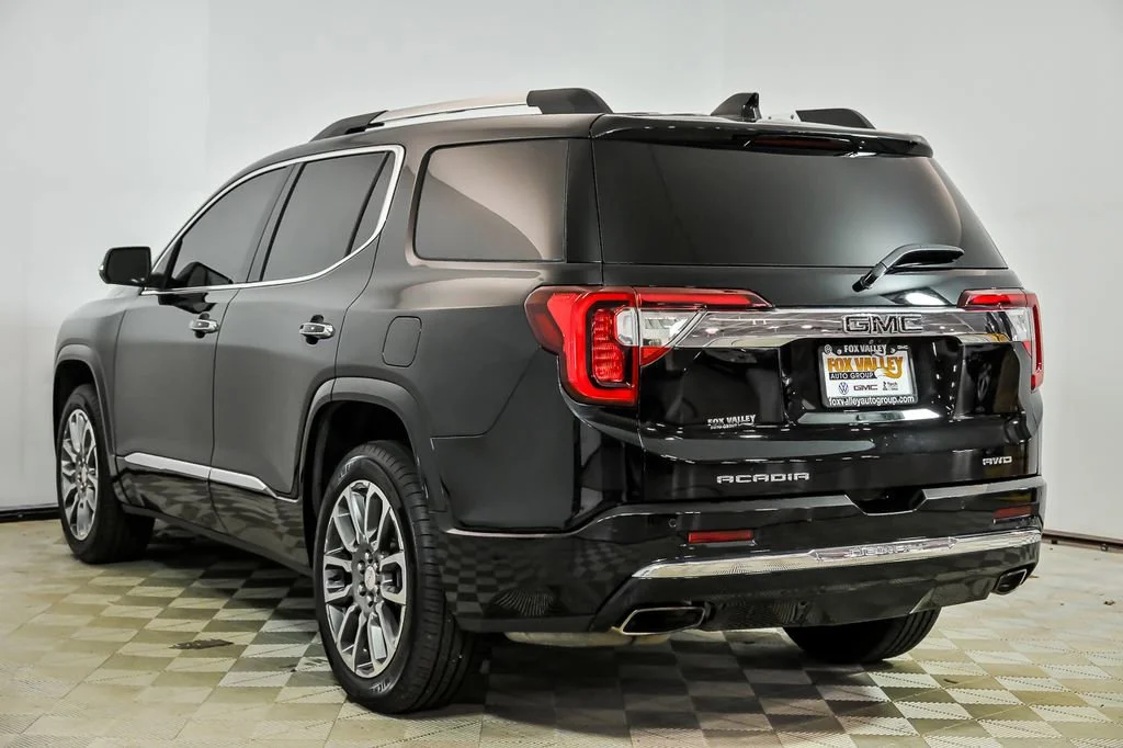Used 2022 Ebony Twilight Metallic GMC Denali image 6