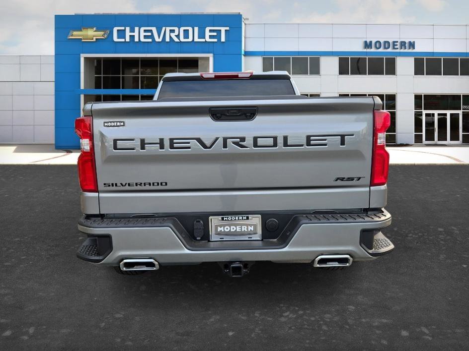 New 2026 Sterling Gray Metallic Chevrolet RST image 4