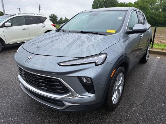 2025 Buick Encore GX Preferred - Photo 2
