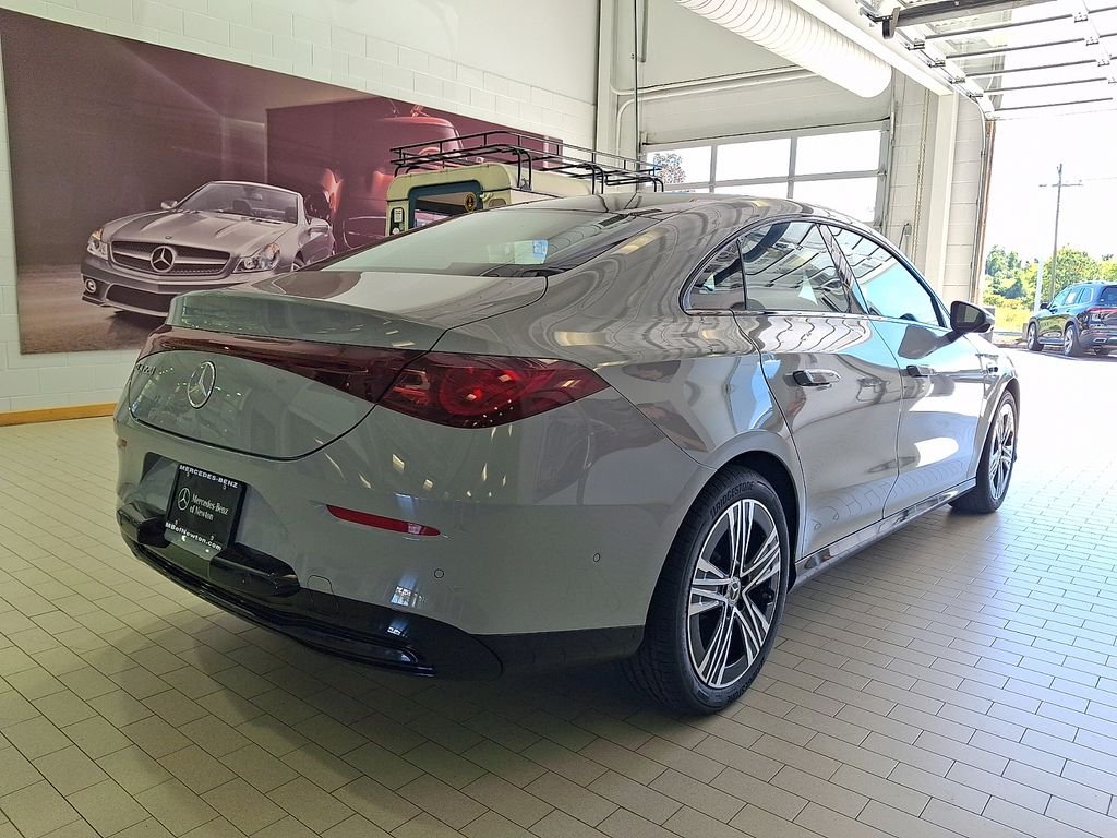 New 2027 MANUFAKTUR Alpine Grey Mercedes-Benz CLA 220 image 4