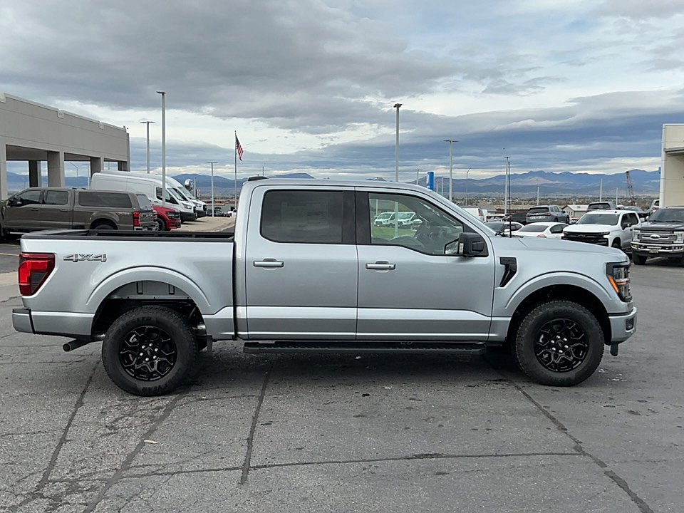 New 2026 Iconic Silver Metallic Ford XLT image 6