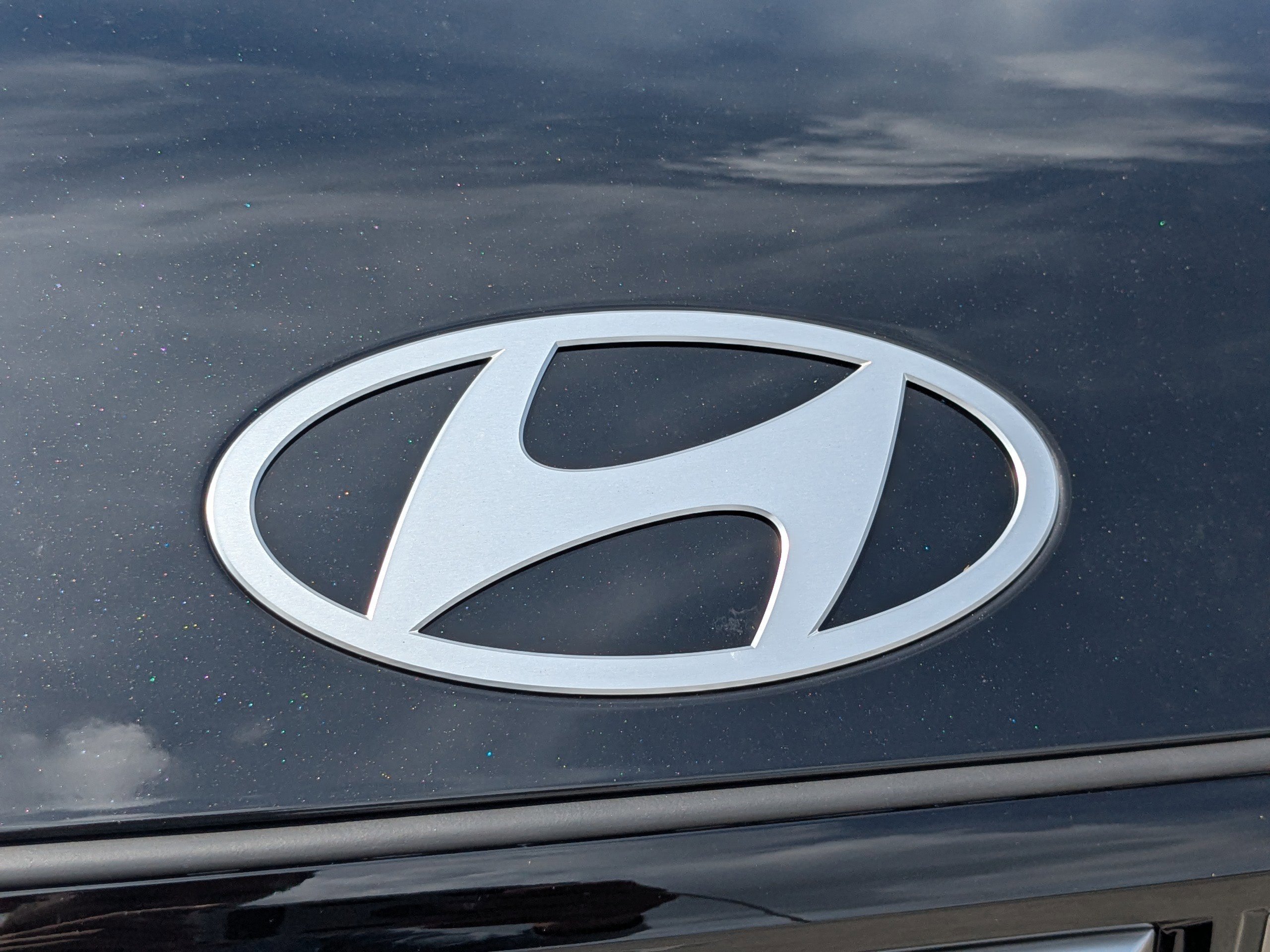 New 2026 Phantom Black Hyundai SEL FWD image 13